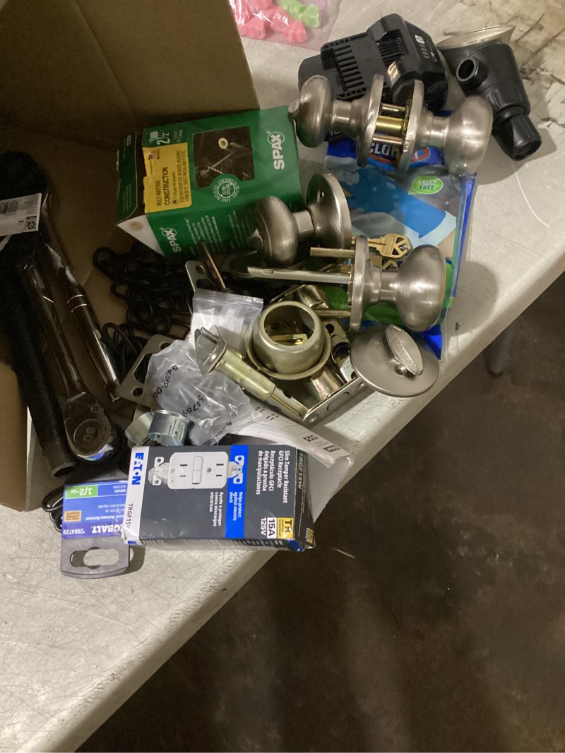 Condition photo showing Good Condition for home improvment misc. tools and accessories 