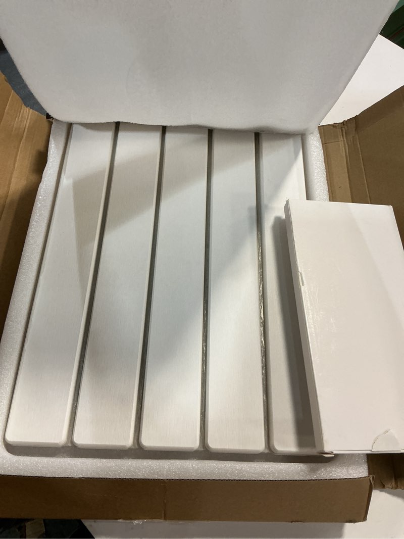 Condition photo showing Good Condition for 3 Pcs Large Stone Dish Drying Mat for Kitchen Sink Counter Dish Pads Diatomaceous Earth Mats Quick Fast Drying Stone Mat Diatomite Absorbent Tray Dry Matt Kitchen Countertop Dishes Drainer Mat White