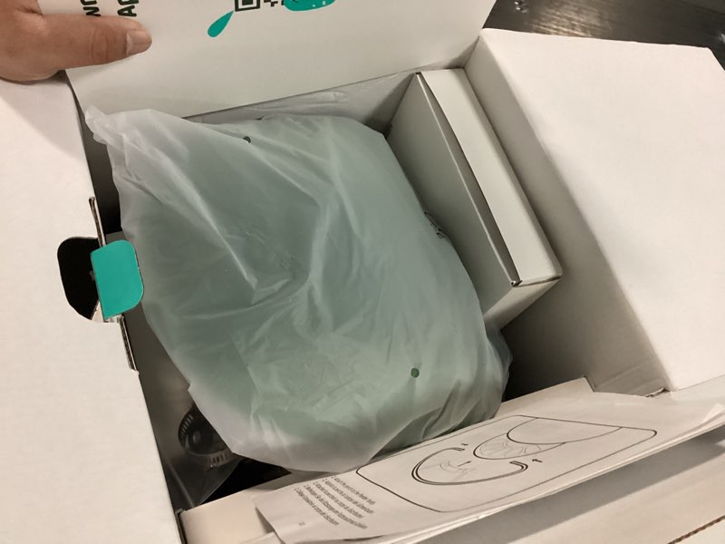 Condition photo showing Good Condition for Birdfy 2 Smart Bird Feeder with Camera, AI Identifies Bird Species, 2K Dual-Lens + Side HD Camera for Live Streaming & Feeding View, Solar-Powered Backyard Birdwatching Gift Present