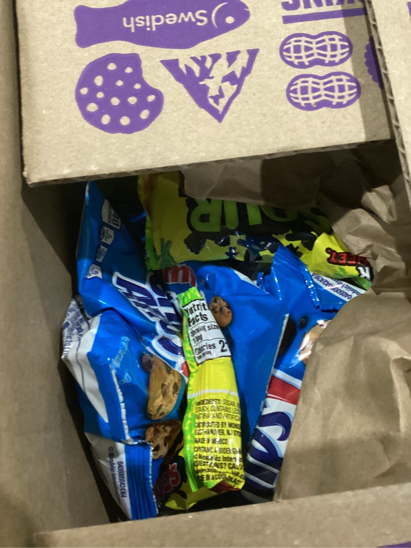 Condition photo showing Good Condition for Nabisco Cookies & Candy Variety Pack, SOUR PATCH KIDS Candy, OREO Mini, and Mini CHIPS AHOY! Cookies, 30 Snack Packs