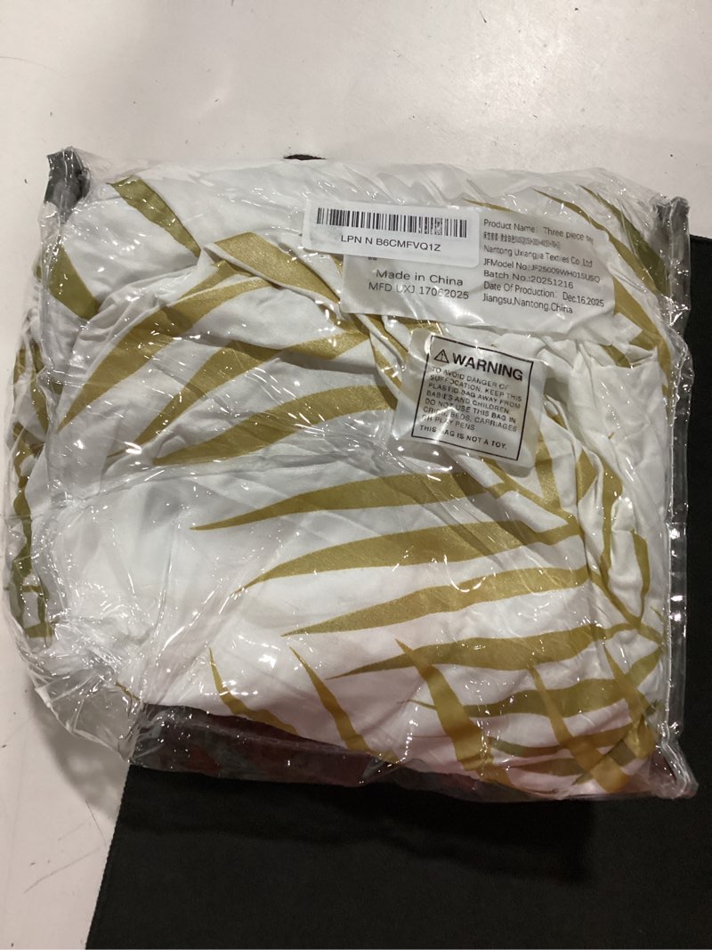 Condition photo showing Good Condition for tokokimo queen size fitted sheet set, 16' deep pocket tropical fitted sheet with 2 pillowcases, ultra soft & breathable microfiber tropical print bedding set (not including flat sheet) 03:white-tropical queen(60"x80"+16")