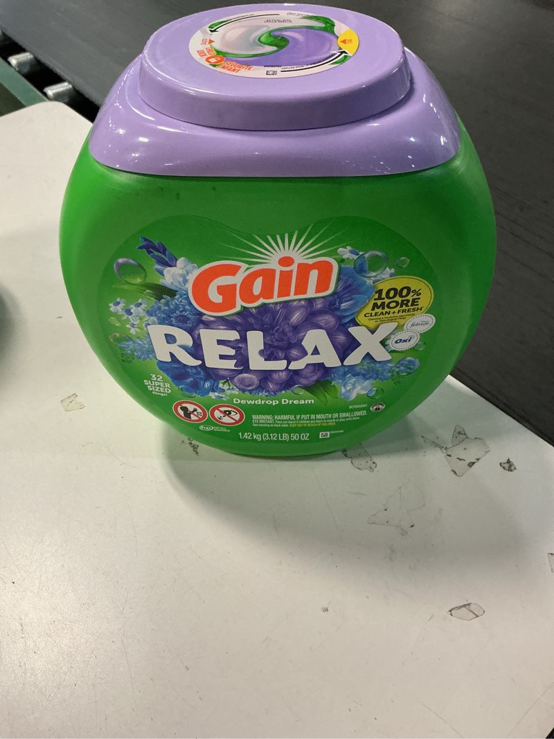 Condition photo showing New/Like New for Gain Super Flings Laundry Detergent Pacs, 32 Count, Dewdrop Dream scent, irresistibly clean and fresh washing detergent laundry soap pacs 1 Count (Pack of 32)