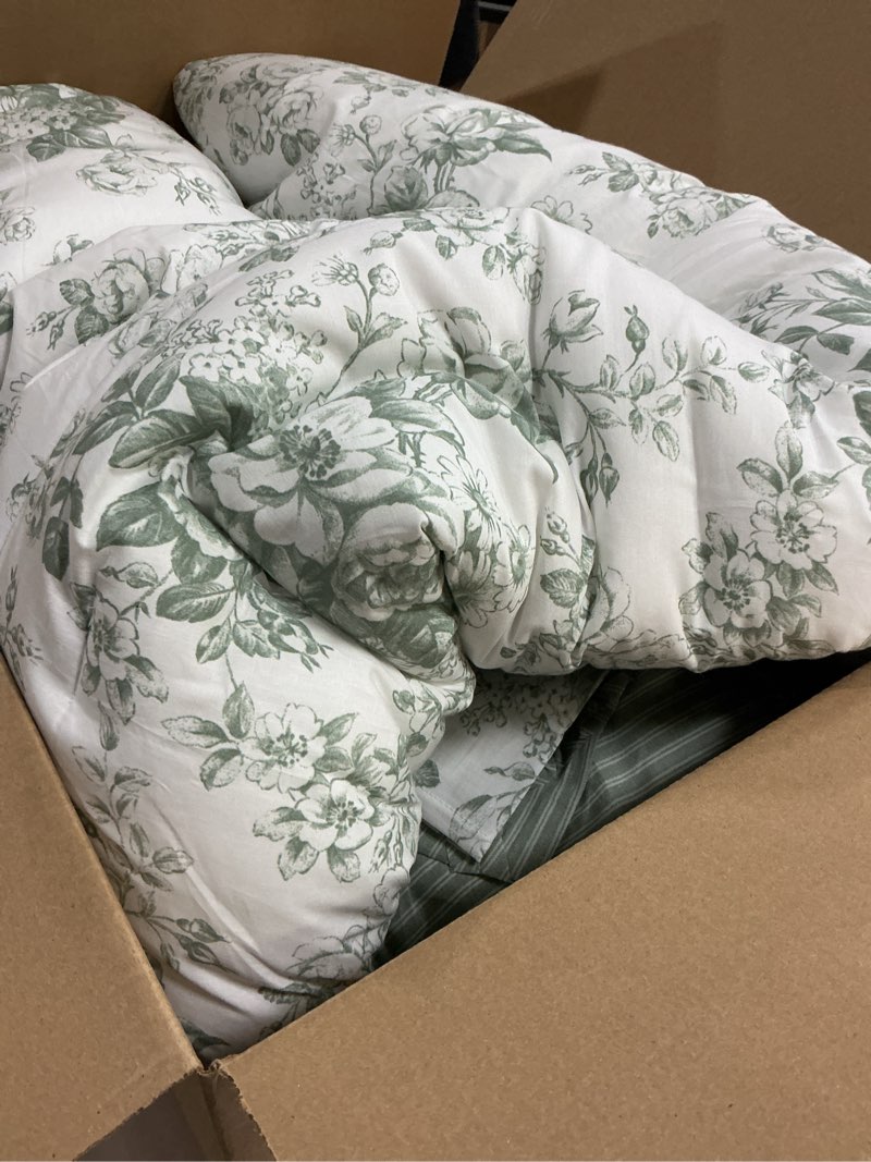 Condition photo showing Good Condition for laura ashley – queen comforter set, reversible floral bedding with matching shams & bonus decorative pillows, medium weight, 7-piece, college dorm room essentials (toile delight green) queen toile delight green