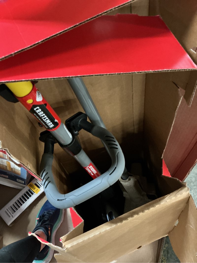 Condition photo showing Good Condition for craftsman ws2200 25-cc 2-cycle 17-in straight shaft attachment capable gas string trimmer