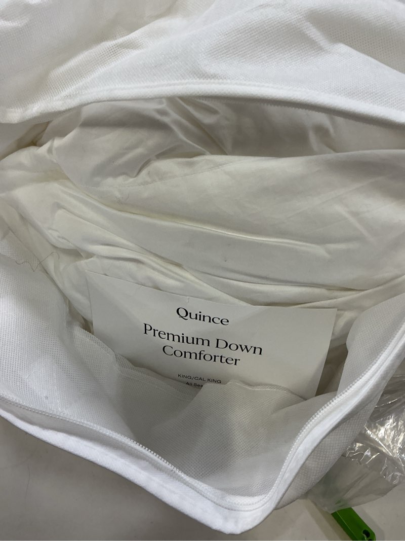 Condition photo showing Good Condition for ultra-warm premium down alternative comforter, full/queen, white