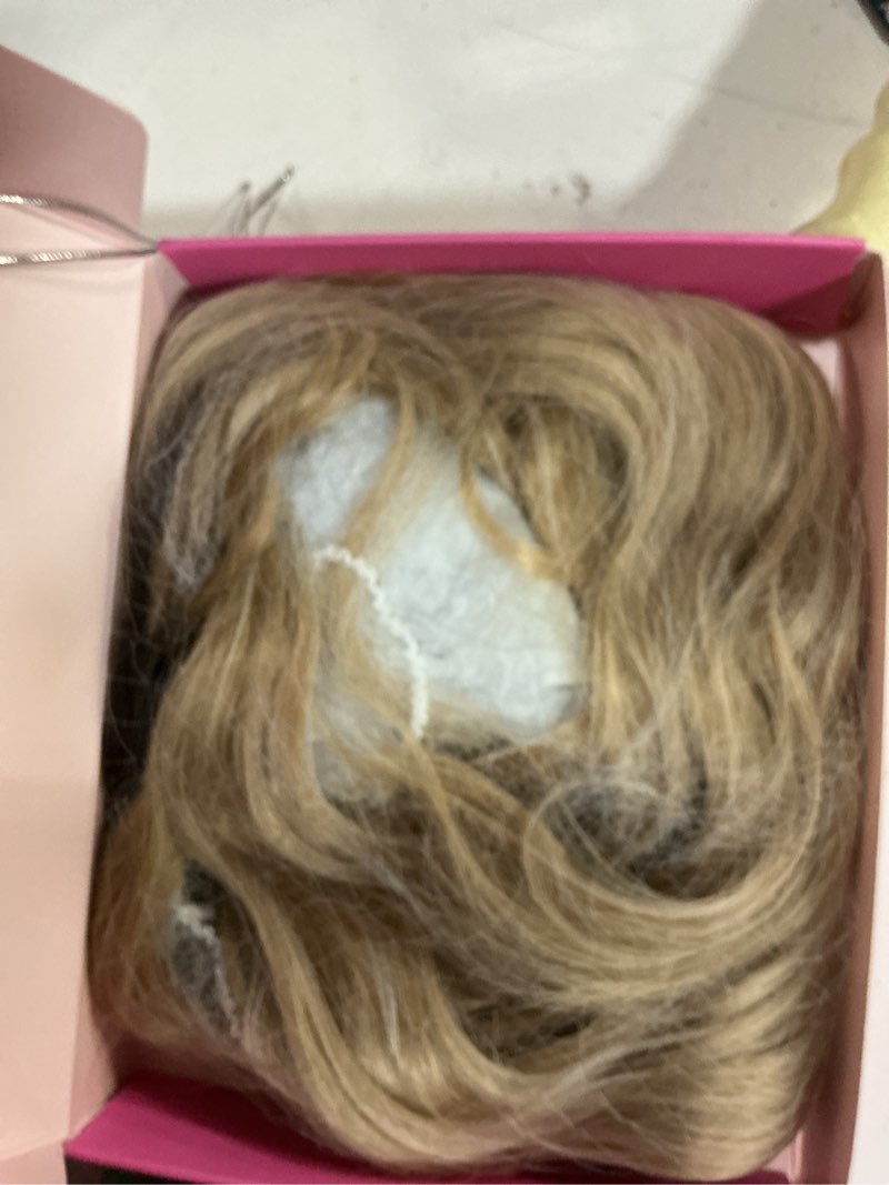 Condition photo showing New/Like New for paneway 16inch hair toppers for women with thinning hair - 6.5''x6.5'' ladies wiglets toppers - ombre dark root to blonde 16 inch ombre dark root to blonde