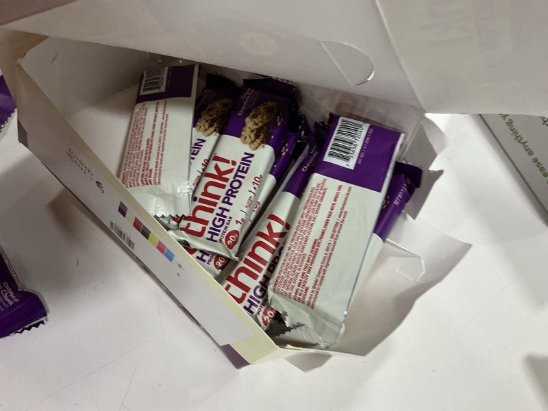 Condition photo showing New/Like New for think! Protein Bars, High Protein Snacks, Gluten Free, Kosher Friendly, Chocolate Fudge, Nutrition Bars, 2.1 Oz per Bar, 10 Count (Packaging May Vary) Chocolate Fudge 10 Count ( (Pack of 1)( BB 09/JAN/2026) 
