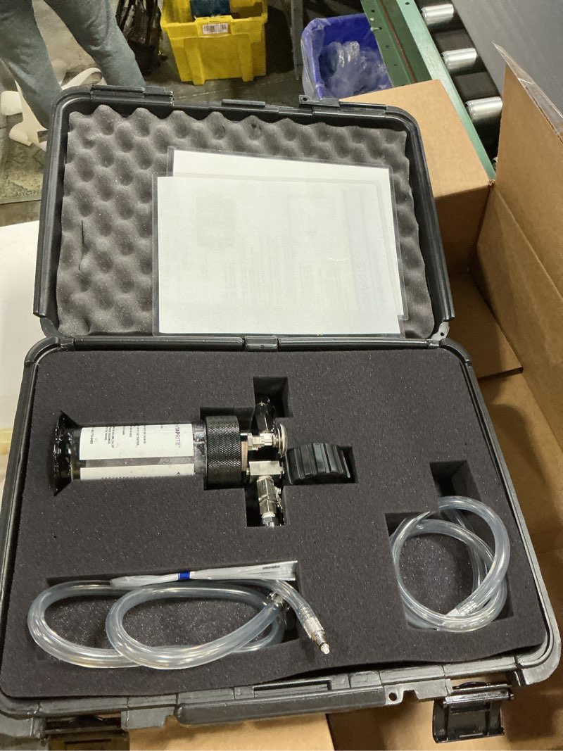 Condition photo showing Good Condition for draft beer carbonation tester