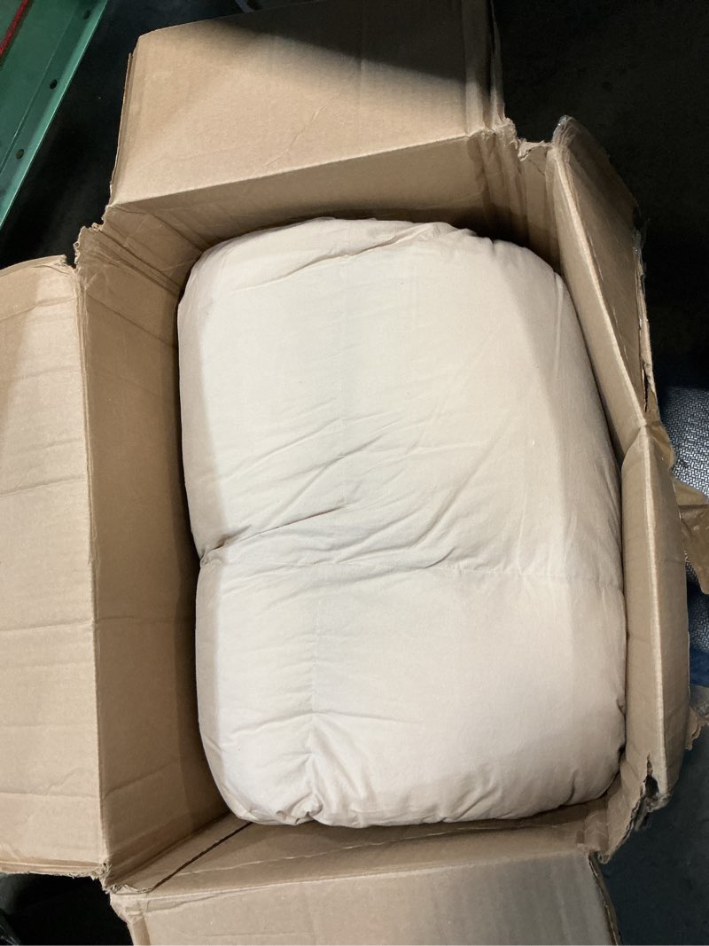 Condition photo showing Good Condition for cotton pintuck comforter, full/queen, toffee