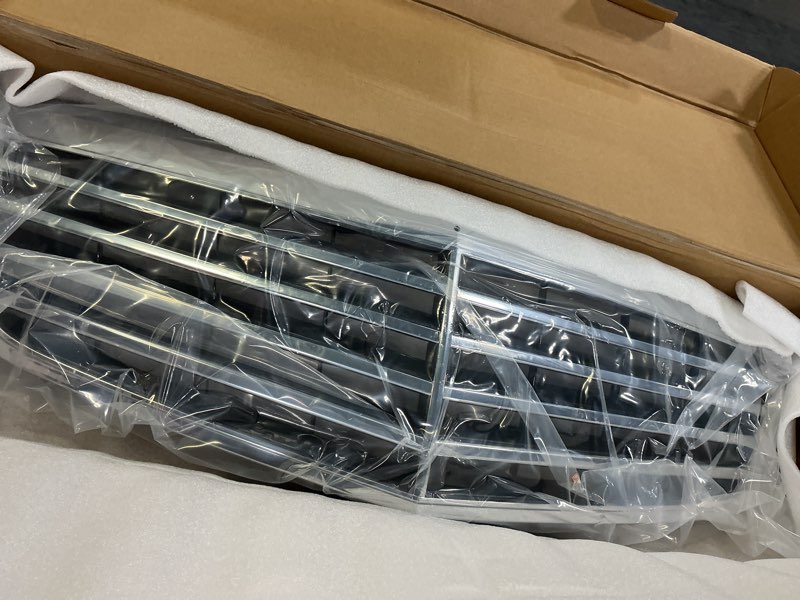 Condition photo showing New/Like New for topteng front grille grill for benz s-class s400 s450 s550 s600 s65 s63 w221 2010-2013 only 22188000837712, 22188000839040