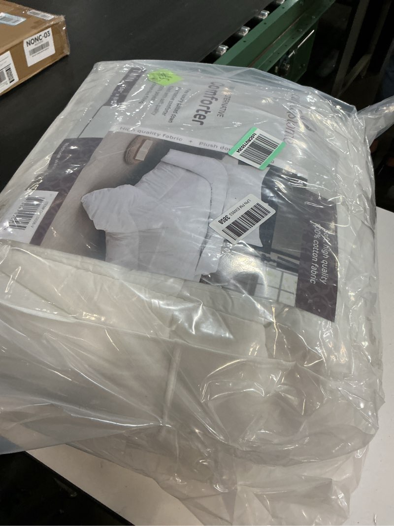 Condition photo showing As Is for Circles Home Twin Size Comforter - Soft and Breathable Comforter with Square Shape Quilting Design - 100% Cotton - Woven with 200 Thread Count - (68 x 86) Twin White