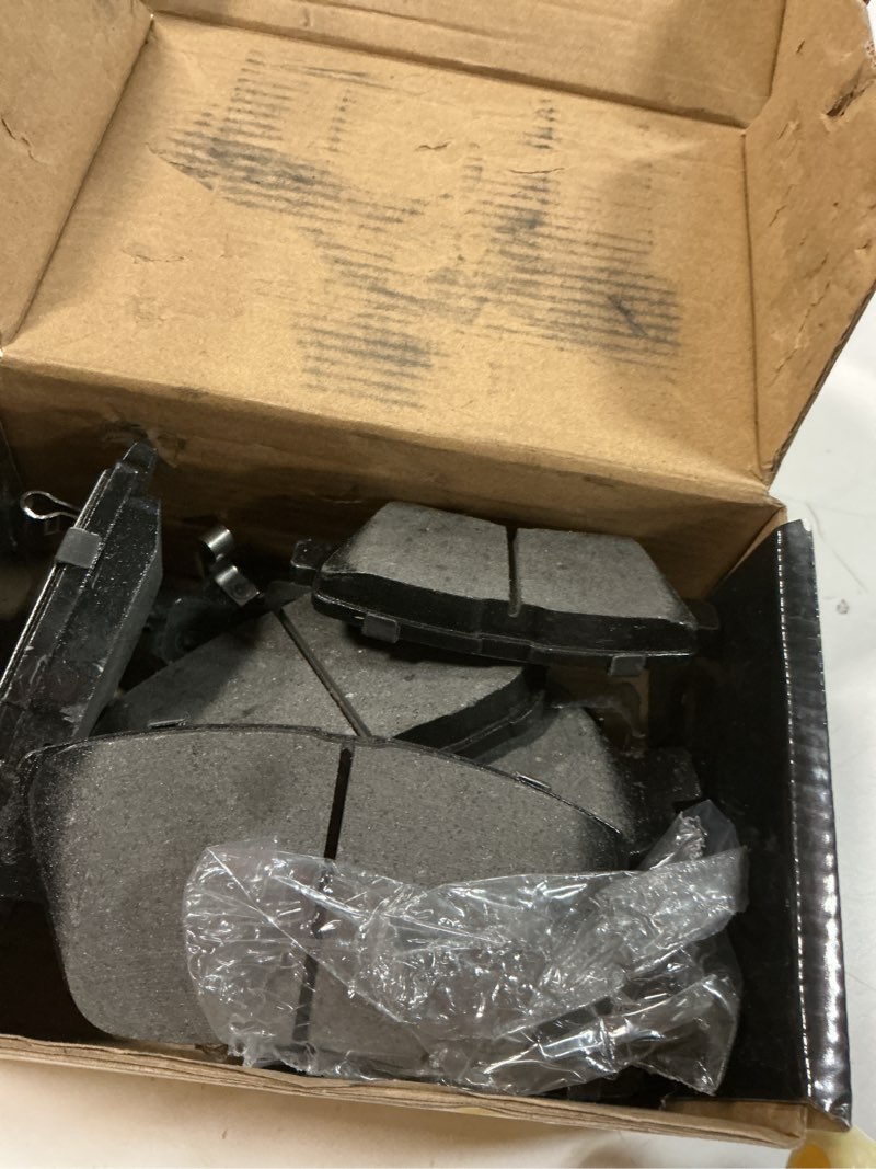 https://lotting-media.assets.bidfta.com/lotting_d689196c-3118-4004-a7dc-4d75abe4dcdf