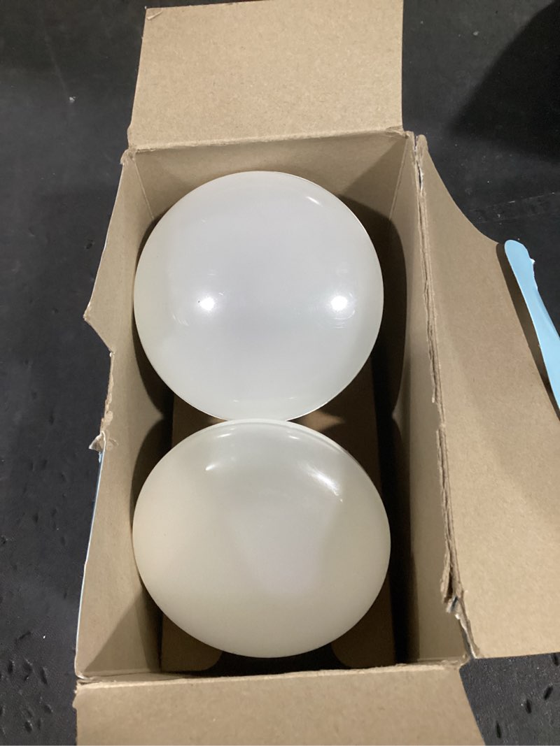 Condition photo showing As Is for ge 2pk cool daylight 65w br30 led light bulbs