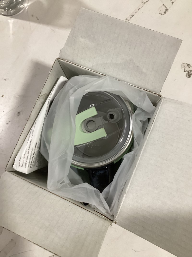 Condition photo showing Good Condition for Automatic Magnetic Stirring Coffee Mug with Temperature Display, 2026 Upgraded Magnetic Co-ffee Stirrer Automatic Stirring Coffees Mug with Lid, Auto Stirr-ings Coffee Mugs for Office School (Green)