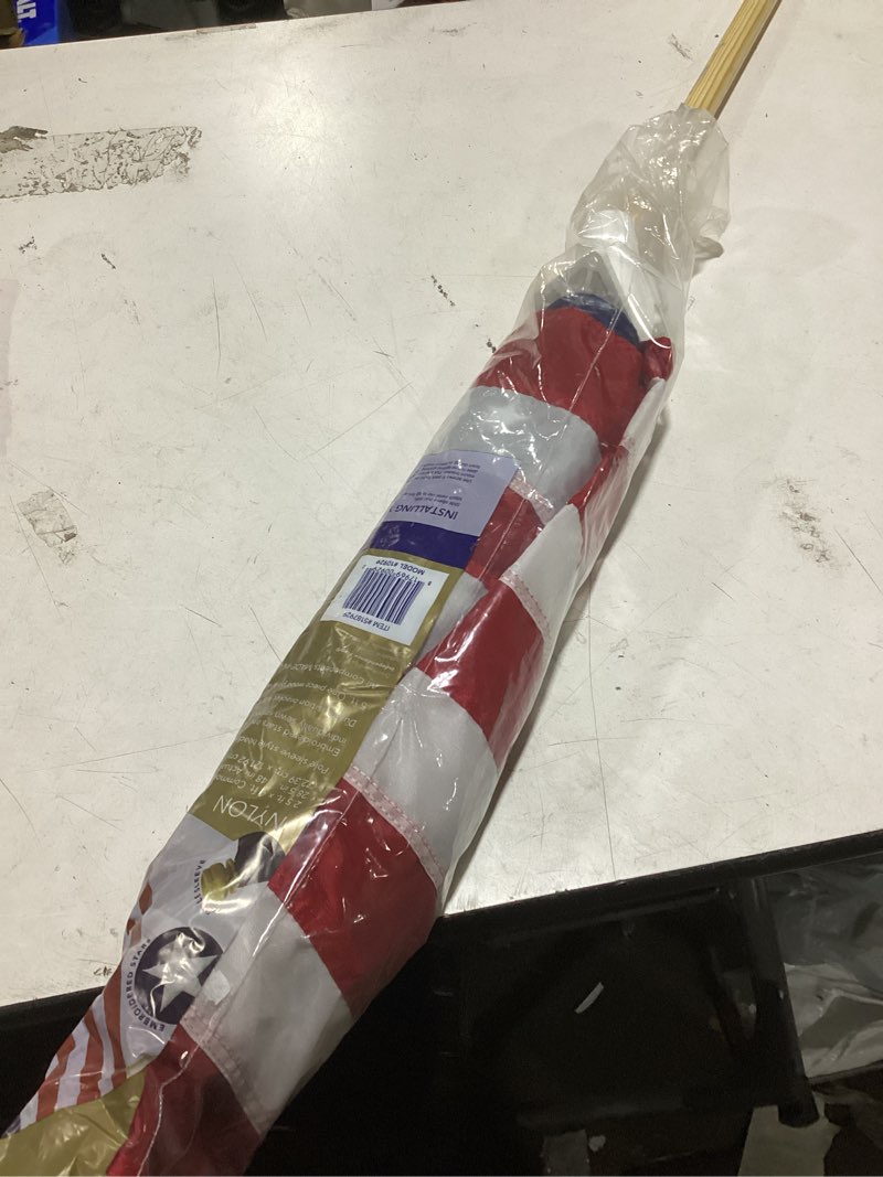 Condition photo showing Good Condition for independence flag 2.5 ft x 4ft us nylon banner set