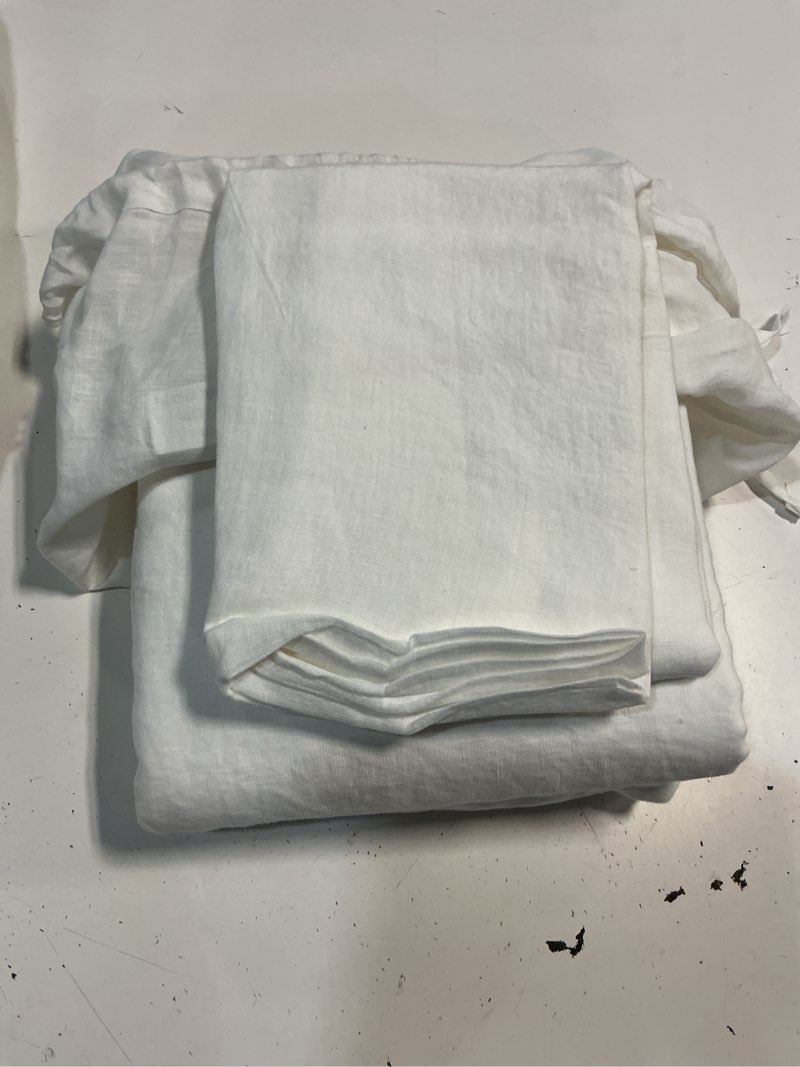 Condition photo showing Good Condition for quince european linen duvet cover set, full/queen, white