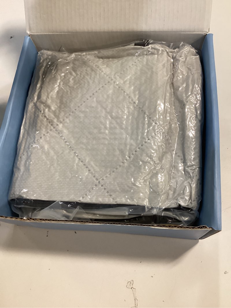 Condition photo showing New/Like New for Washable Pee Pads for Dogs 2 Pack 24x24 in - 5 Layer Reusable Puppy Pads, Super Absorbent, Waterproof, Leak Proof Non-Slip Training and Whelping Pet Pee Pads for Crate, Playpen, Potty (2 Pack)24x24 Inch