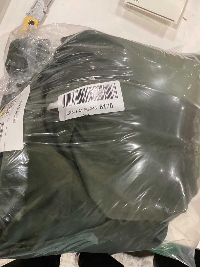 Condition photo showing Good Condition for BGment Olive Green Velvet Curtains 90 Inches for Living Room, Thermal Insulated Blackout Curtains Room Darkening Drapes with Back Tab and Rod Pocket for French Door, Set of 2 Panels, 52 x 90 Inch 52"W x 90"L (Pack of 2) Olive Green