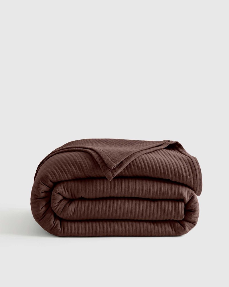 organic cotton matelasse coverlet, king/cal king, espresso
