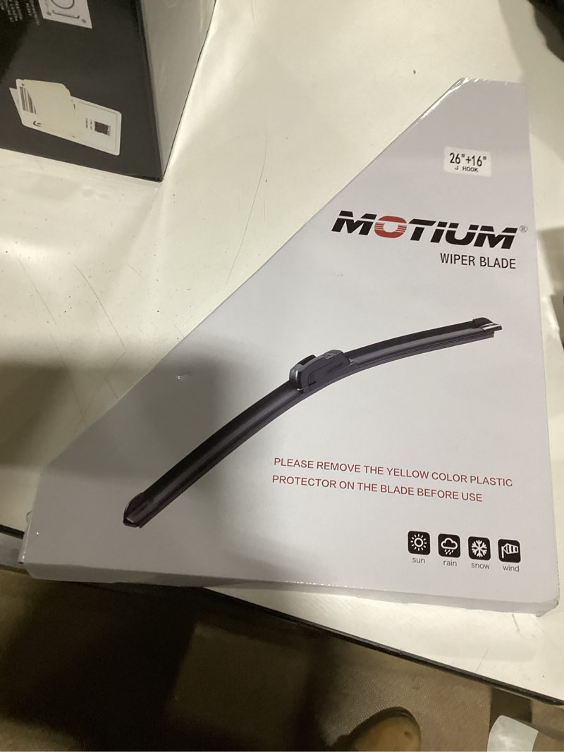 Condition photo showing New/Like New for MOTIUM OEM QUALITY Premium All-Season Windshield Wiper Blades (26"+16" pair for front windshield)