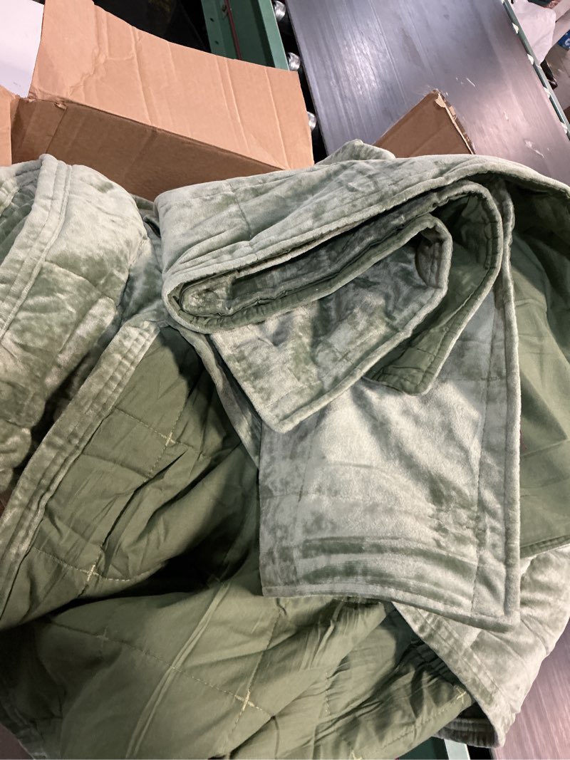 Condition photo showing As Is for oeko tex 108 in x 98 in blanket suedemink & loftmink quilted blanket, ultra-soft reversible fleece blanket, lightweight & warm, ideal for couch, sofa & bed, all-season comfort, dark sage, 90 in × 108 in dark sage king