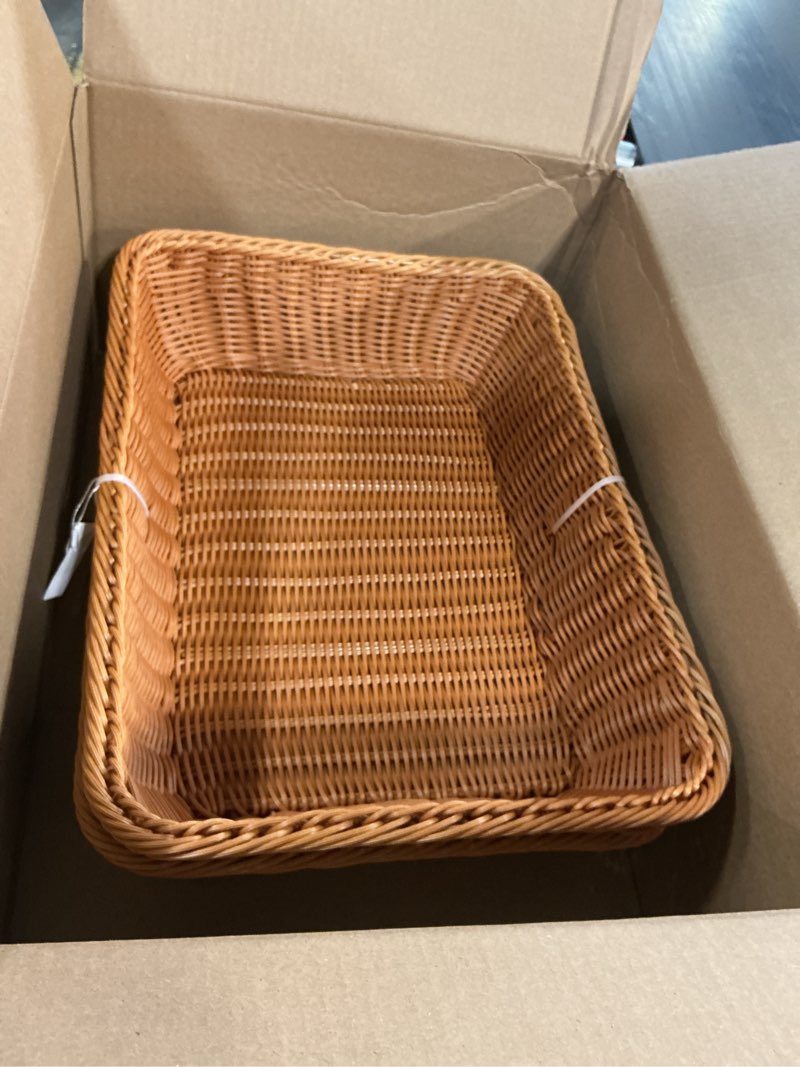 Condition photo showing New/Like New for yarlung 2 pack woven bread basket, plastic wicker fruit baskets 15.7 x 11.4 inch, imitation rattan food serving trays for vegetables, kitchen, restaurant, outdoor, brown