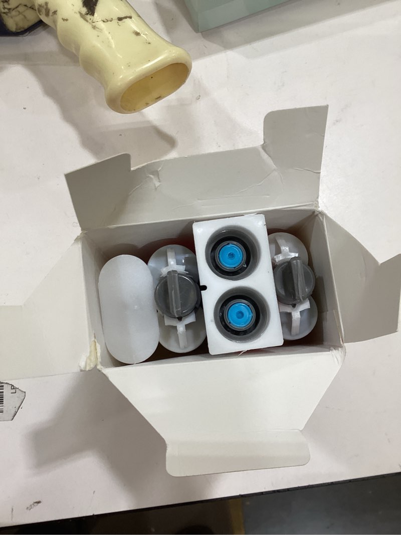 Condition photo showing Good Condition for pljofrshi metal repair glue, 2 part heavy duty epoxy liquid metal welding, high temp resistant waterproof repair putty for metal, plastic, wood, ceramic. fix leaks & cracks for auto(3pcs) metal glue 3pcs