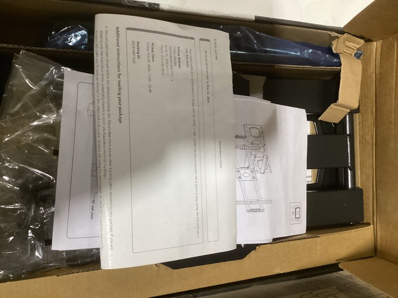 Condition photo showing New/Like New for Full Motion TV Wall Mount for Most 37"-84" Flat Screen TV, Swivel or Tilt TV Wall Bracket with Dual Articulating Arms, for 12"-16" Wood Studs, Max VESA 600x400mm, Load 120 lbs by USX MOUNT 37-84 inch, 120 lb