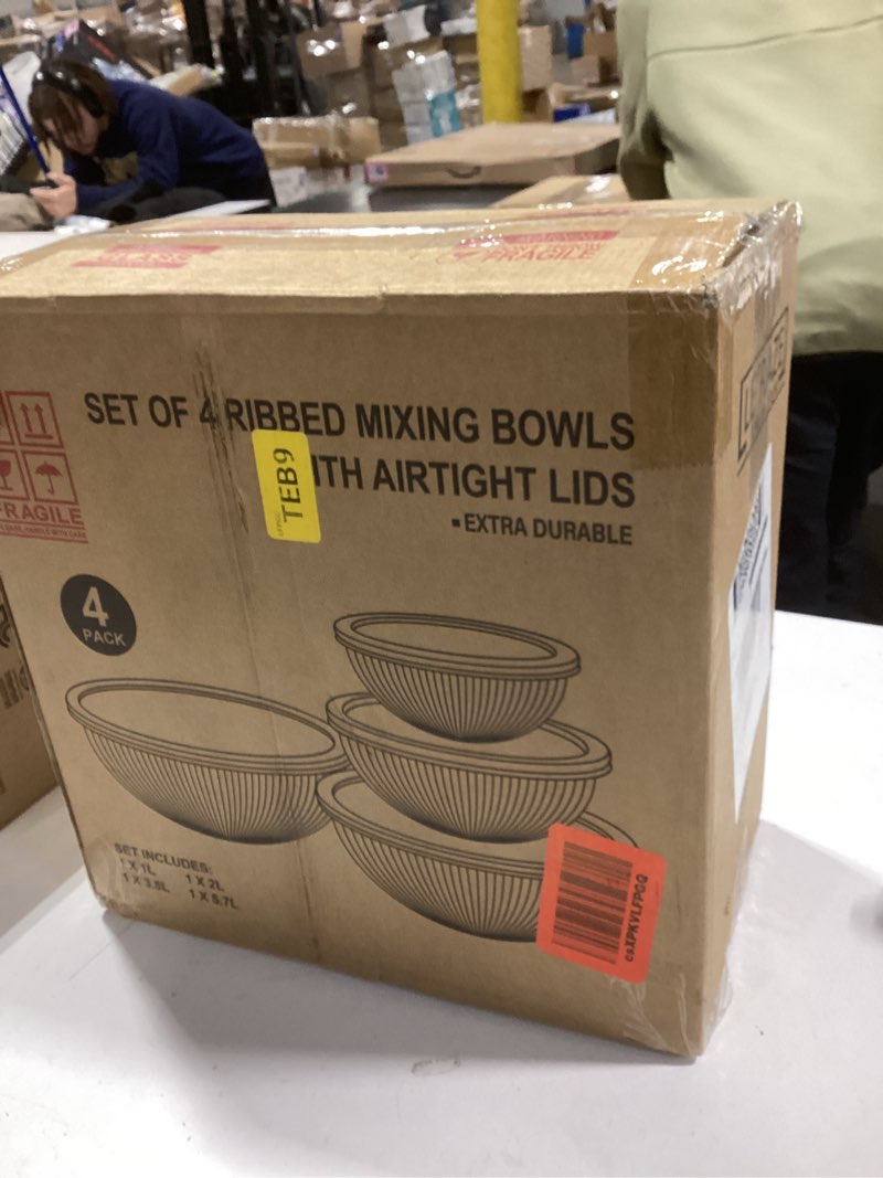 Condition photo showing New/Like New for 8pc ribbed glass mixing bowls with leakproof airtight lids - bpa-free meal prep stackable space saving nesting, kitchen baking food storage & serving containers - microwave, freezer, dishwasher safe.