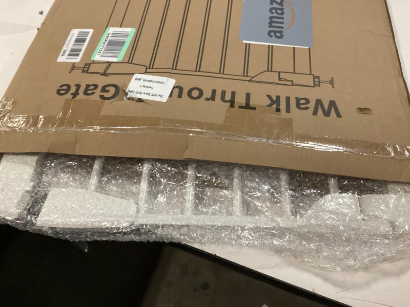 Condition photo showing Good Condition for Fairy Baby Narrow Baby Gate for Stair, 22.8"-25.5" Wide Pressure Mounted Pet Gate for Doorway, Easy 