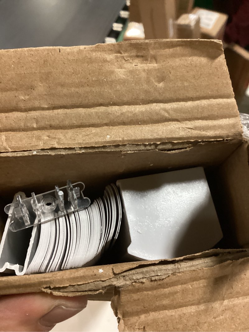 https://lotting-media.assets.bidfta.com/lotting_d6de4143-4d89-4959-b7df-690572c8a99c