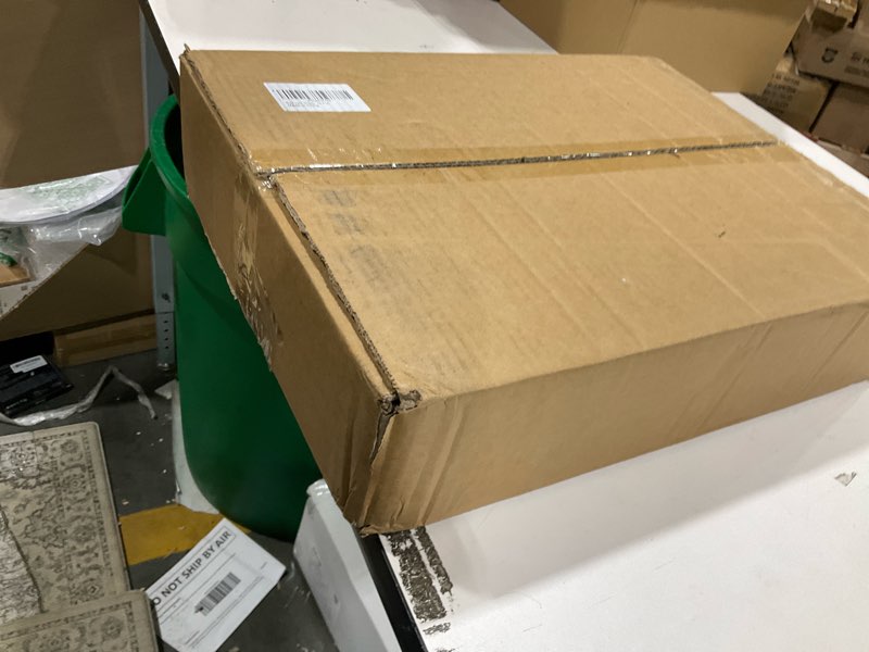 Condition photo showing Good Condition for Glass Bud Vases Set of 16 - Assorted Small Mini Glass Vases for Flowers, Crystal Vintage Vase Set, Bulk Centerpieces for Table Décor, Wedding, Home and Events (Clear, 16 Pcs) Clear 16 Pcs