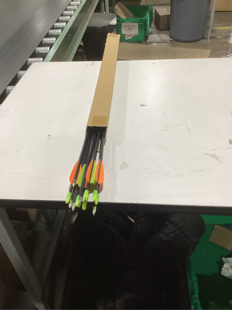 Condition photo showing New/Like New for GPP 28-inches Fiberglass Archery Target Arrows - Practice Arrow or Youth Arrow for Recurve Bow 12 Black Arrows