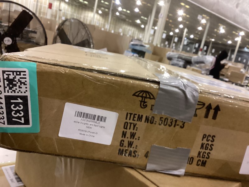 Condition photo showing New/Like New for 3-Lights Pendant Lights Modern LED Kitchen Island Light Bubble Pendant Light Pendant Lighting for Kitchen Island Dining Room Ceiling Hanging Lights Bedroom Mini Pendent Spot Lights Gold 3-lights