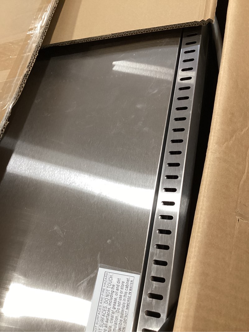 Condition photo showing Good Condition for koolmore 23 in. commercial countertop convection oven for half-size pans with 4 racks 1600w of power in stainless-steel, etl listed for safety and sanitation (km-ctco-15) 1.5 cu. ft.