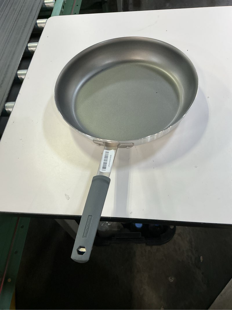 Condition photo showing Good Condition for Tramontina Professional Fusion 14-Inch Non Stick Extra Large Frying Pan, Heavy-Gauge Aluminum Skillet with Reinforced Nonstick Coating, Dishwasher and Oven Safe Fry Pan 14-Inch