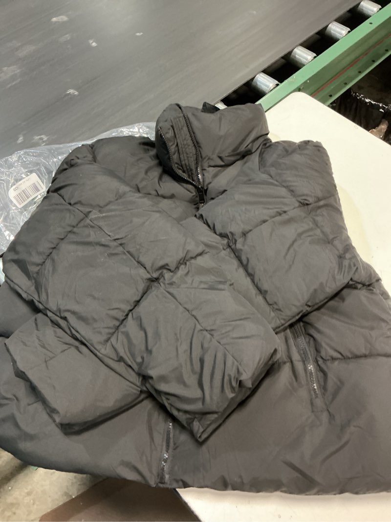 Condition photo showing Good Condition for Women's Cropped Puffer Jackets,Warm Winter Jacket with Removable Hood,Zipped Pockets,Short Ladies Quilted Coat XX-Large Black
