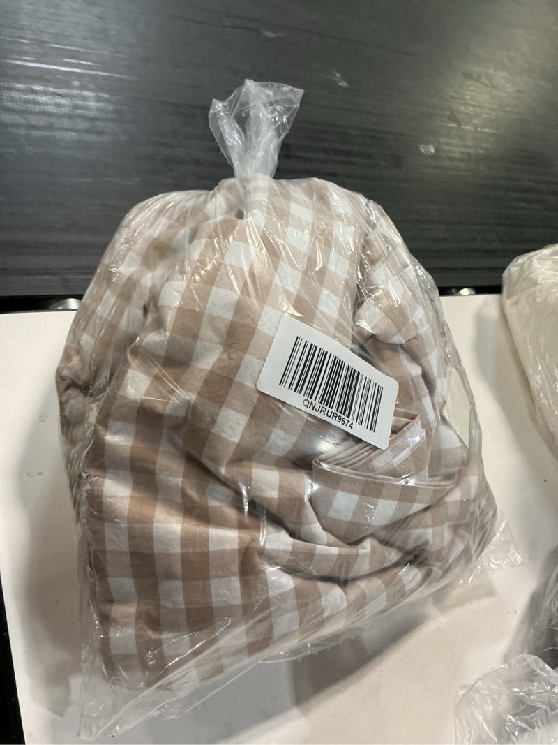 Condition photo showing Good Condition for organic crisp percale gingham sheet set, king, cafe
