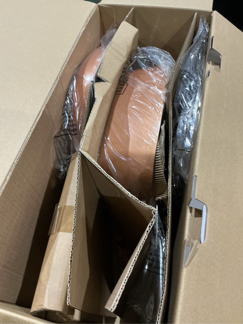 Condition photo showing Good Condition for copper chef cookware 7- pc. round pan set, aluminum and steel with ceramic non-stick coating cookware set, includes lids, frying and roasting pans accessories, pots and pans set