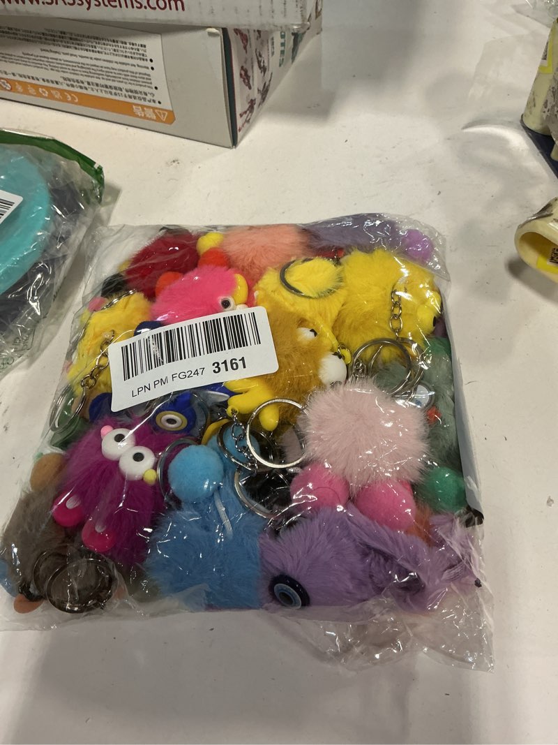 Condition photo showing New/Like New for 30 Pcs Cute Plush Keychains - Keychains Valentines Day Gifts Kawaii Keychain Bulk for Birthday Goodie Bags Toys Classroom Prizes Party Favors