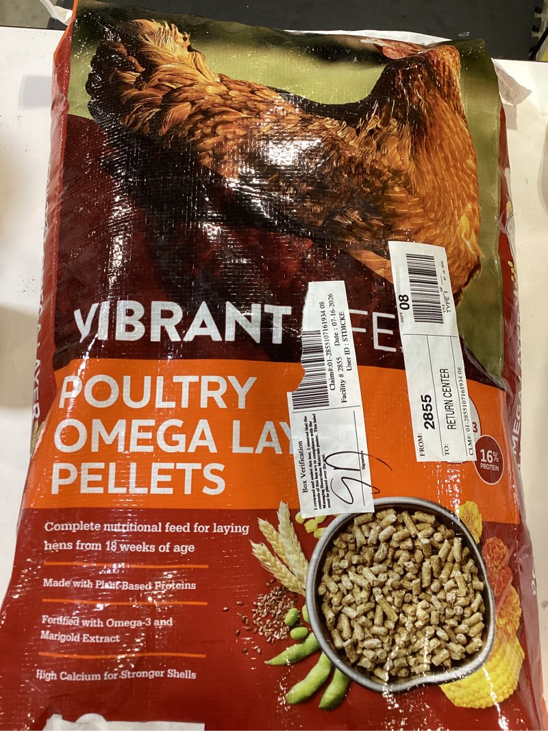 Condition photo showing As Is for vibrant life poultry omega layer pellets  40 lb bag