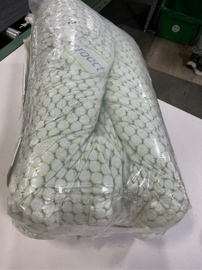 Condition photo showing As Is for BATTOP Pregnancy Pillows for Sleeping- Full Body Maternity Pillow with Cooling Breathable Cover, U-Shaped Pregnancy Pillow for Side Sleepers - Support for Back,HIPS,Legs,Belly (Mint Green)