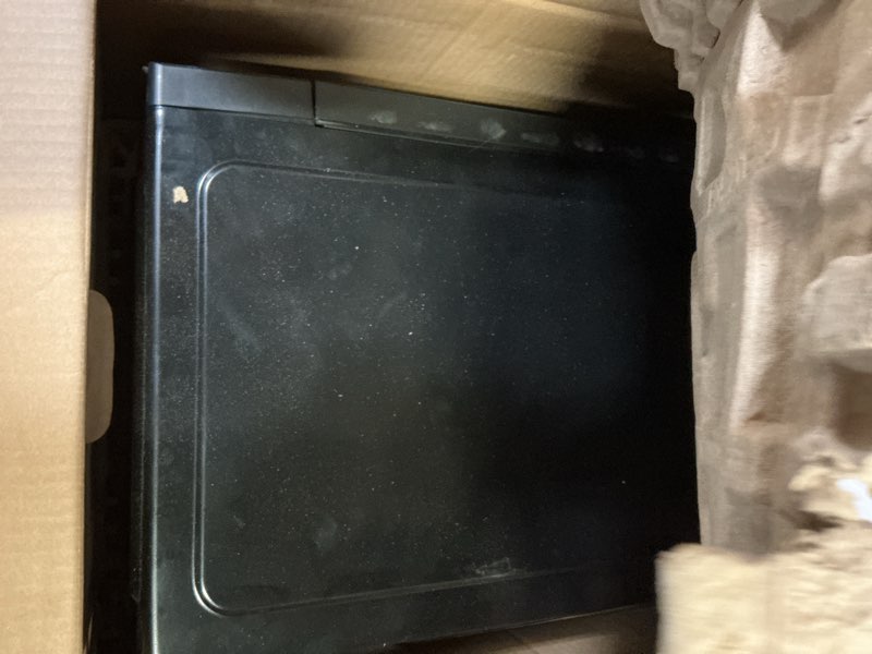 Condition photo showing Good Condition for mainstays 1.1 cu ft microwave oven in black