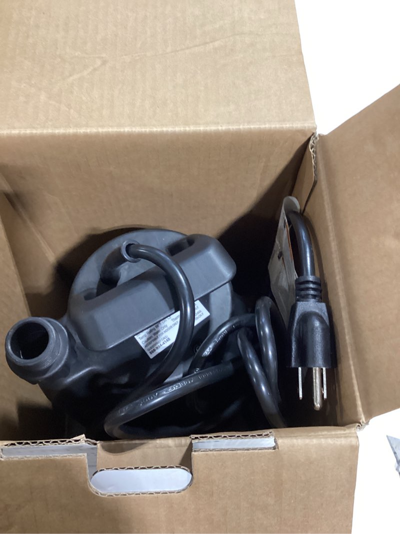 utilitech 1/6-hp 115 -volt 25-gallon thermoplastic submersible utility pump