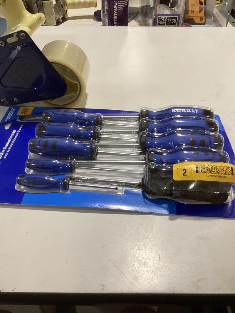 Condition photo showing Good Condition for kobalt 10 -piece 6-in magnetic screwdriver set