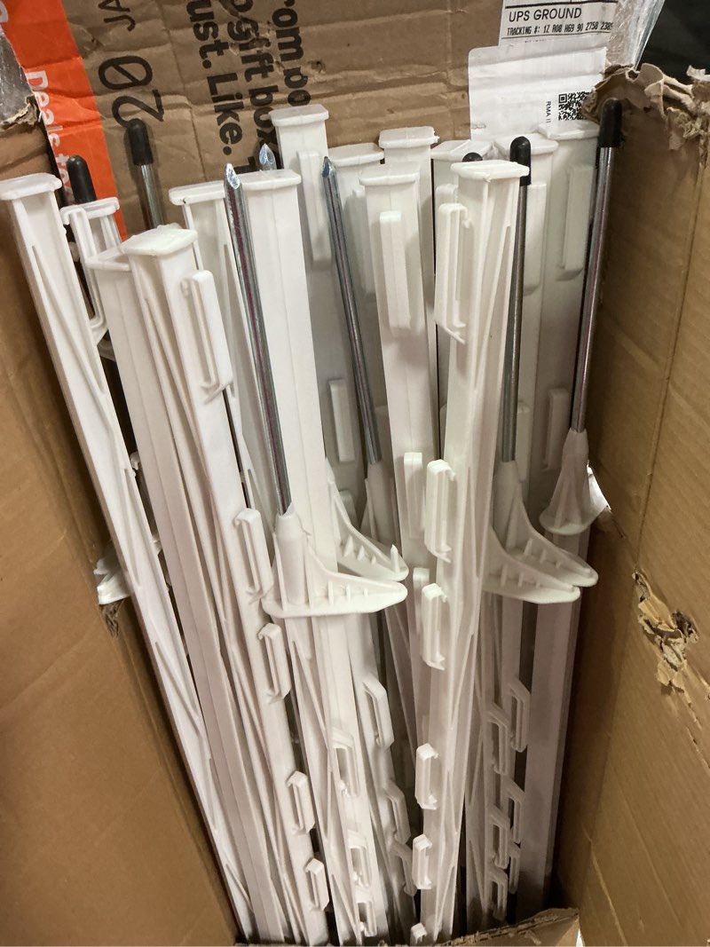 Condition photo showing Good Condition for FENSMILE 48Inch Step-in Fence Post-Electric Fence System Post for Garden and Farm?25 Pack?,White
