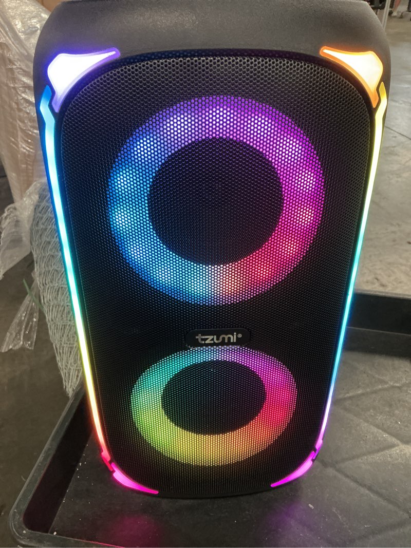 Condition photo showing Good Condition for tzumi super bass jobsite speaker