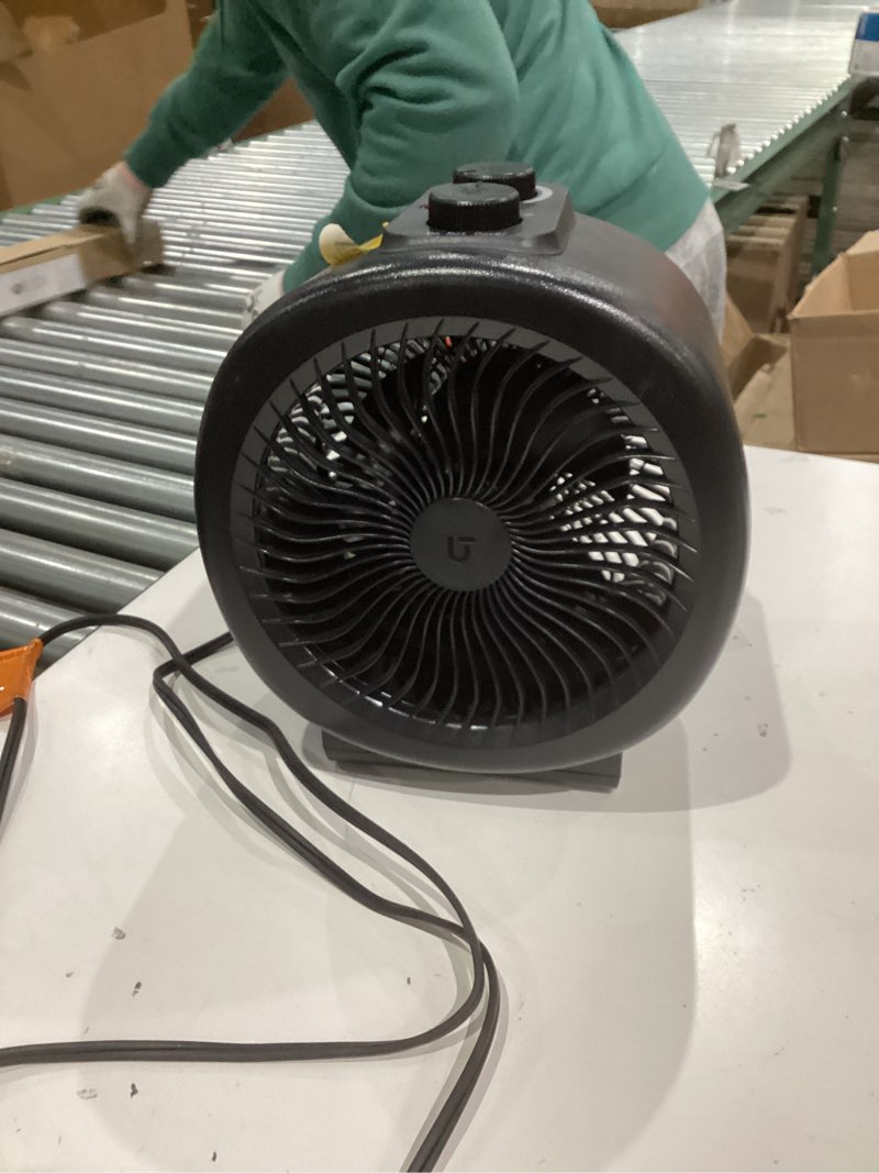 Condition photo showing Good Condition for 100+ bought last week Utilitech 1500 -Watt Fan Compact personal Indoor Electric Space Heater with Thermostat
