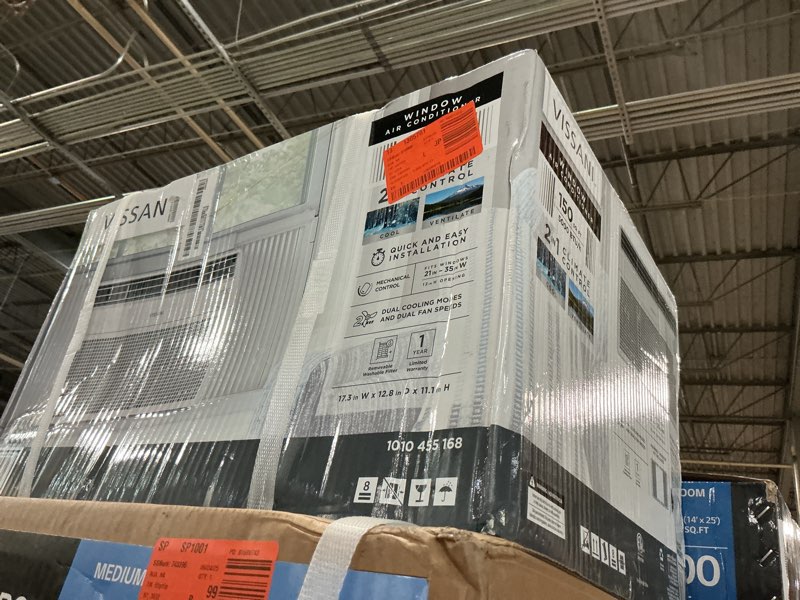 Condition photo showing New/Like New for 10,000 (doe) btu 115-volts window air conditioner cools 450 sq. ft. with wi-fi, remote and dehumidifier