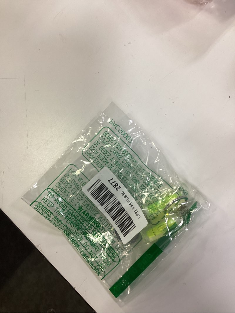 Condition photo showing New/Like New for 2Pcs Keychain Bubble Spirit Levels - Mini Square Bubble Levels with Ring Hook for Precision Measuring & Portable Leveling